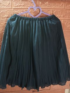 (Category: ) located in . Submitted by Amore (Listing ID 1289811311, Image 1). Description: .