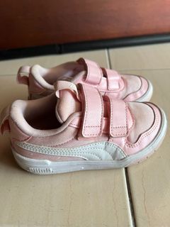(Category: ) located in . Submitted by momluvbabe (Listing ID 1289740206, Image 1). Description: .