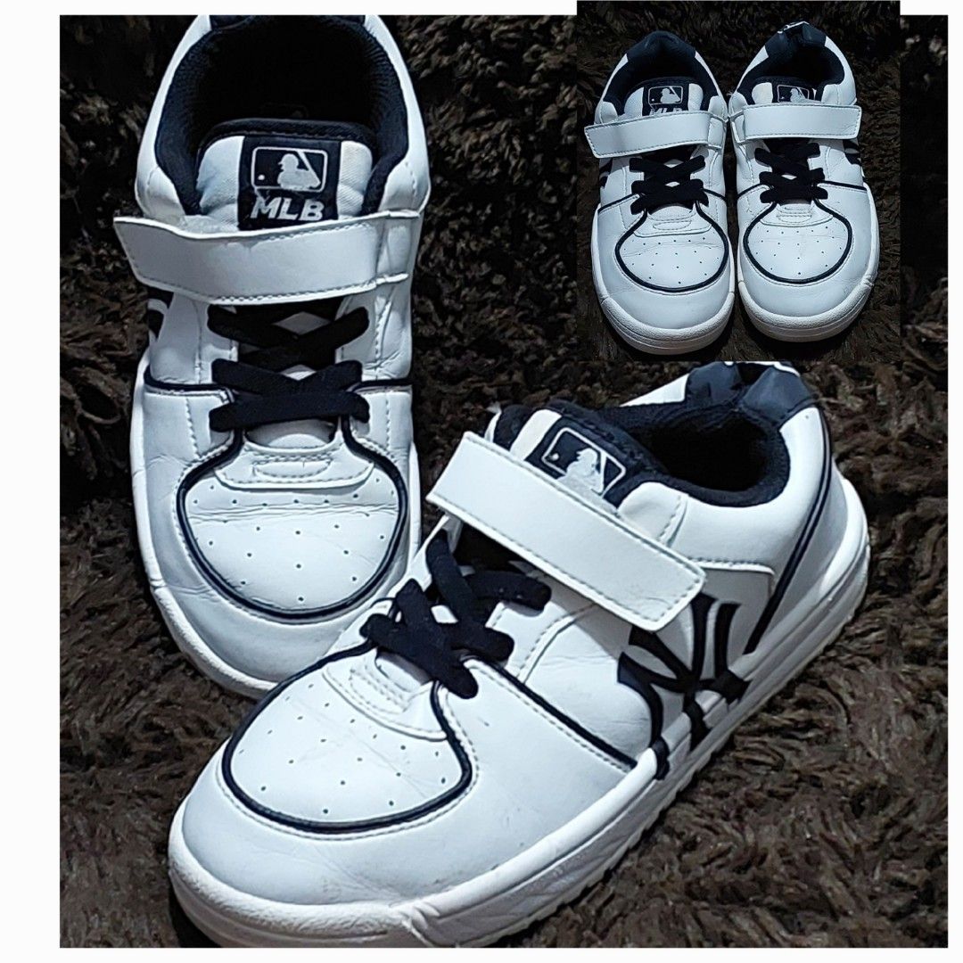 Size Us 3y 22 Cm Original preloved shoes For kids Babies Kids