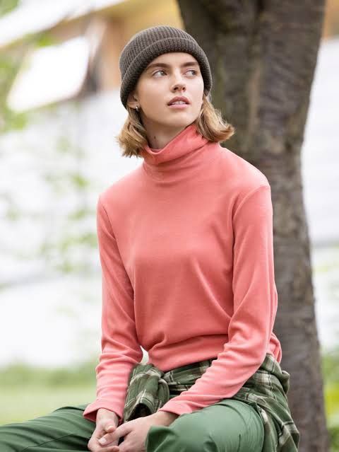Uniqlo Fleece Turtleneck Longsleeves