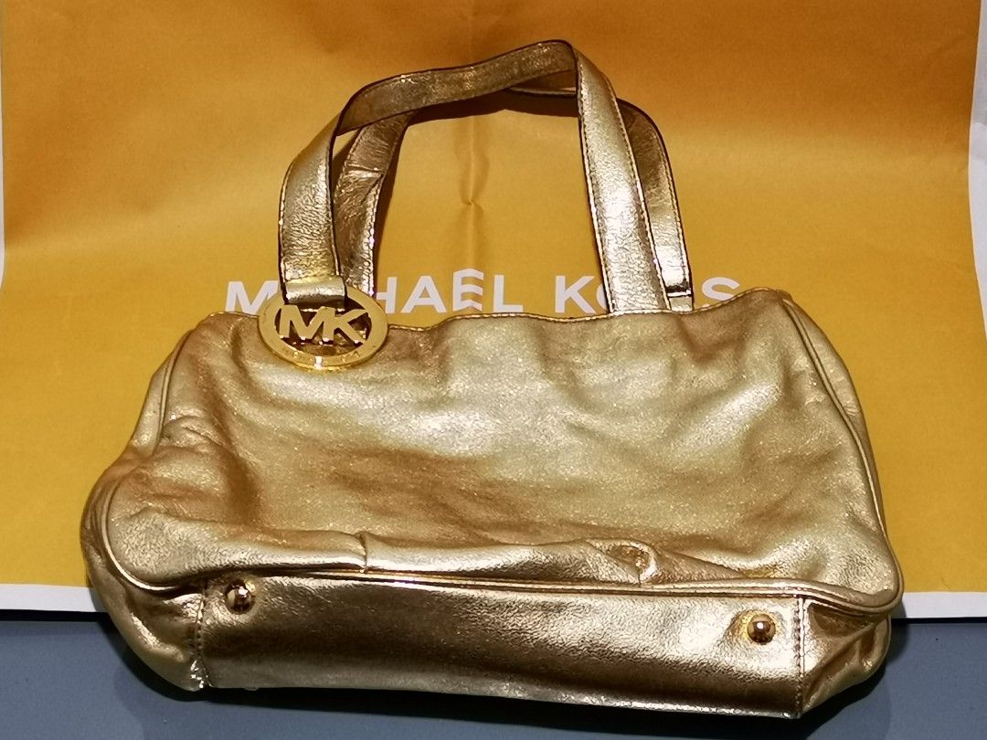 Michael kors discount gold shoulder bag
