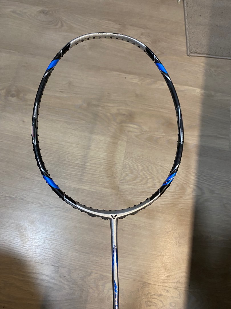 VICTOR ラケット METEOR X70 3UG2 VICTOR ラケット METEOR X70 3UG2