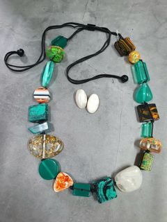 Vintage heavy lucite necklace and earrings from Tokyo