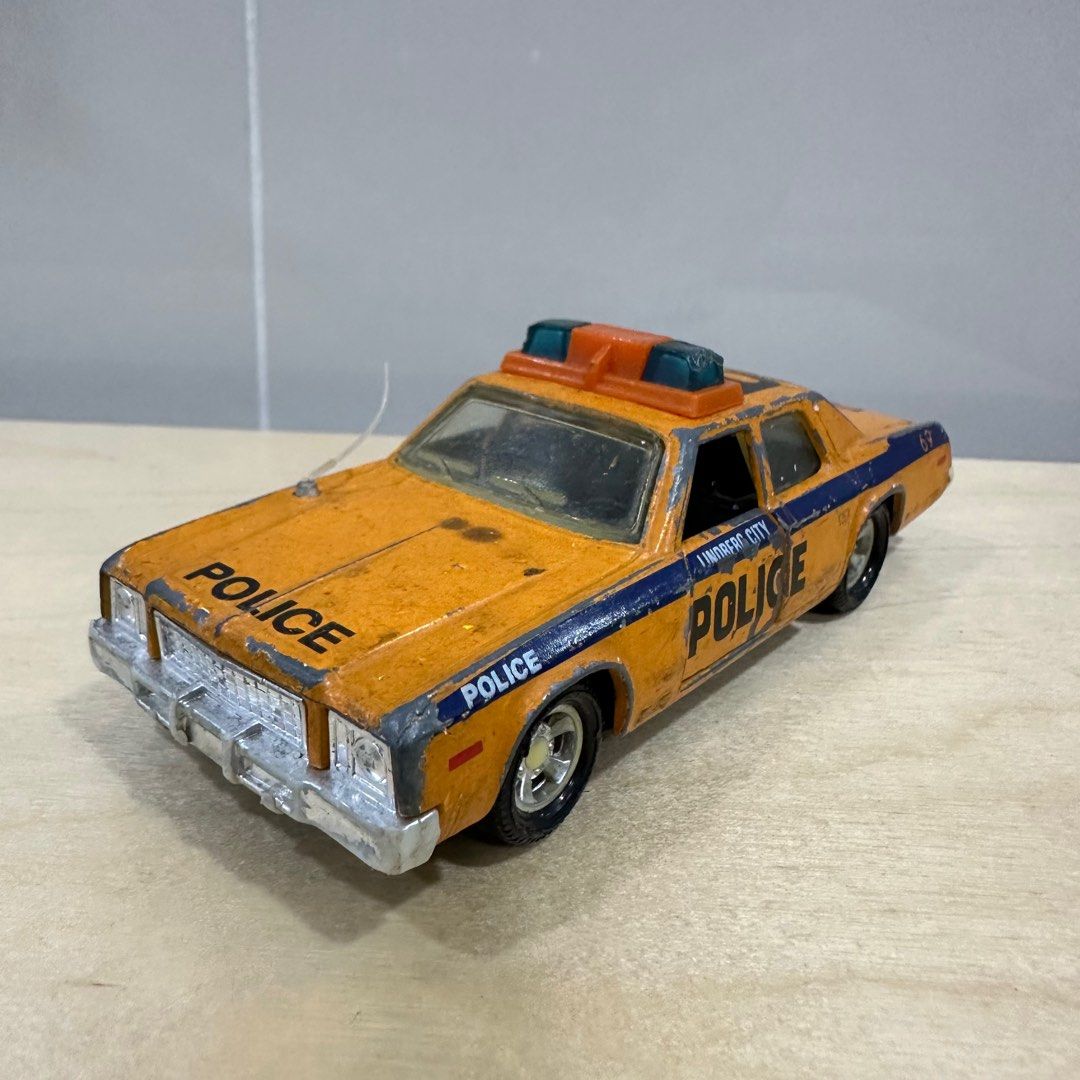 Matchbox superkings plymouth gran fury 2025