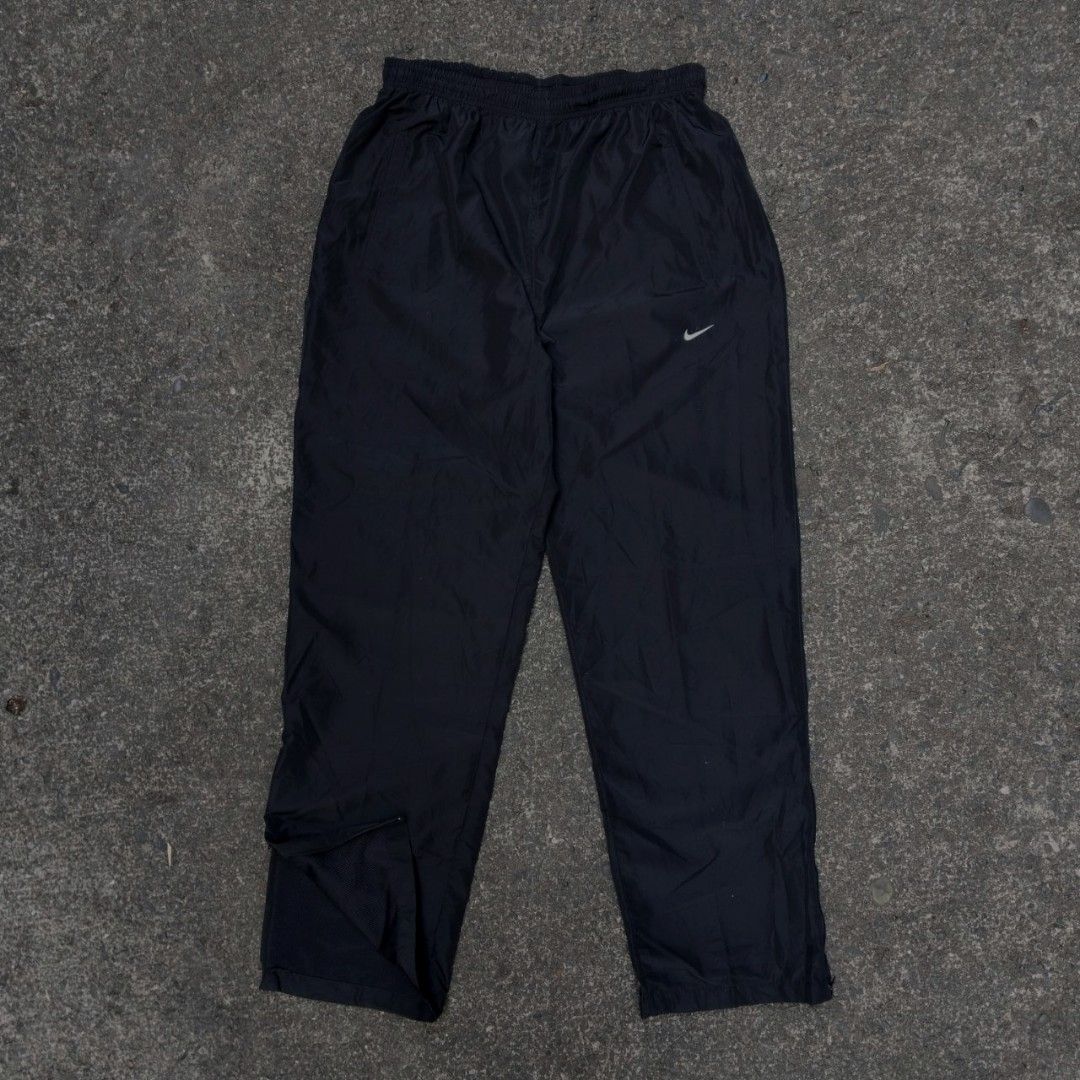 Vintage Nike Track Pants Trousers, Men's Fashion, Activewear on Carousell