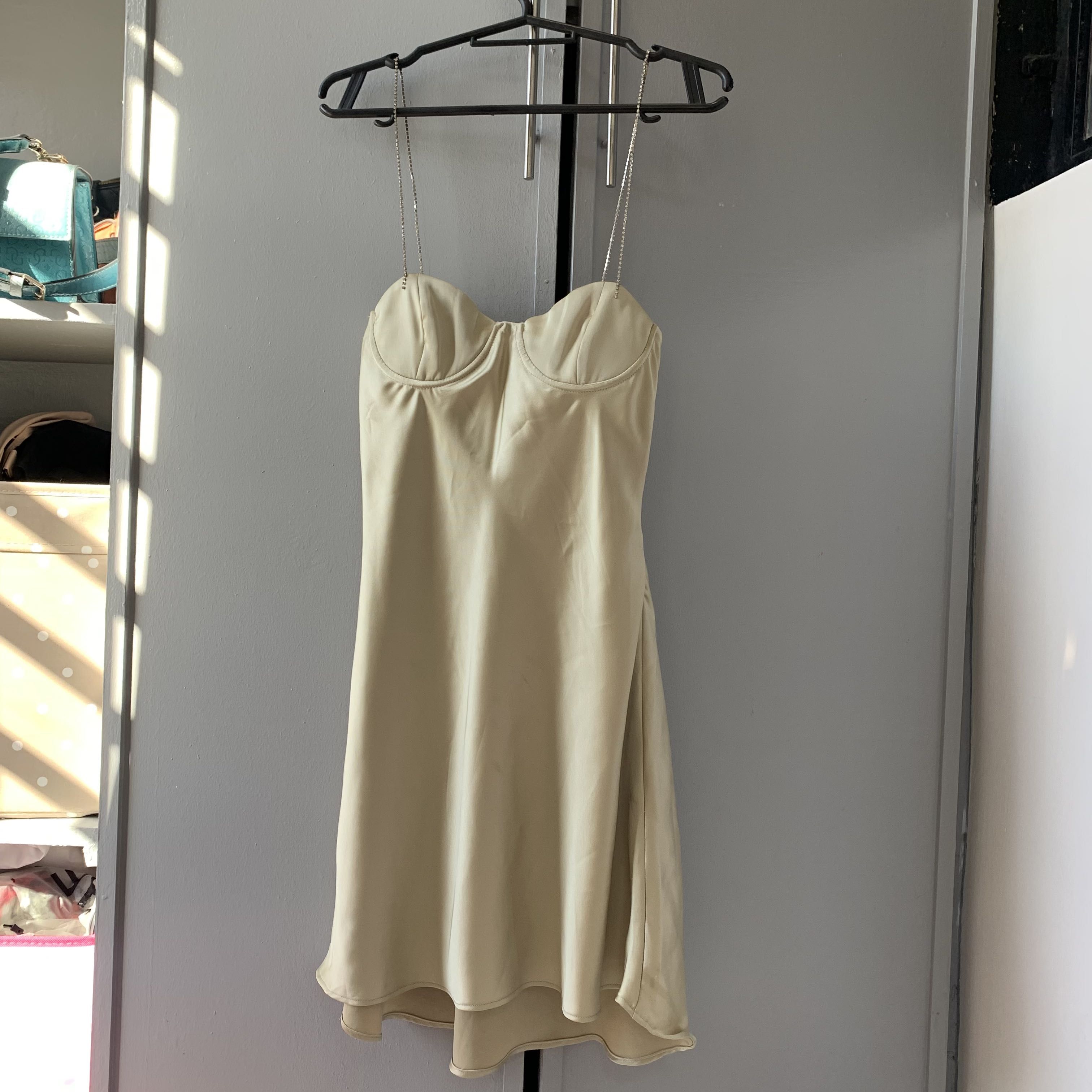 Zara Jewel Strap Dress (Category: Dresses) located in Caloocan City. Submitted by goodaffinds (Listing ID 1289749496, Image 2). Description: - last price no haggling please - brand new with tags.