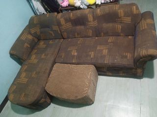 2nd hand L shape  couch