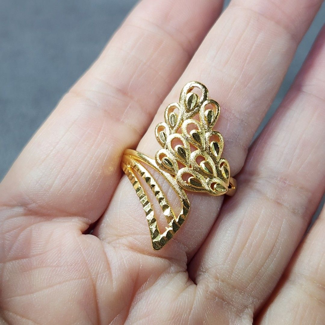 Peacock feather gold ring best sale