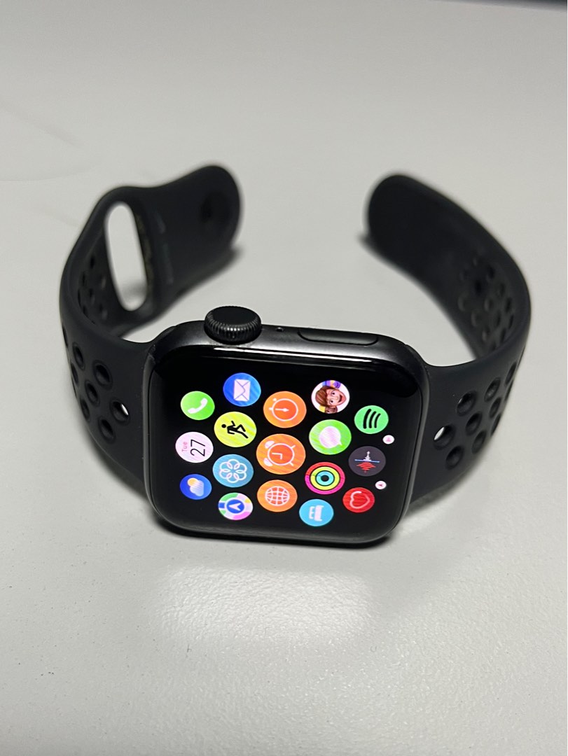 Apple watch se nike gps hotsell 40mm