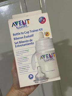 AVENT NATURALLY BOTTLE TO CUP TRAINING KIT 9oz 260ml Feeding Bottle Clear