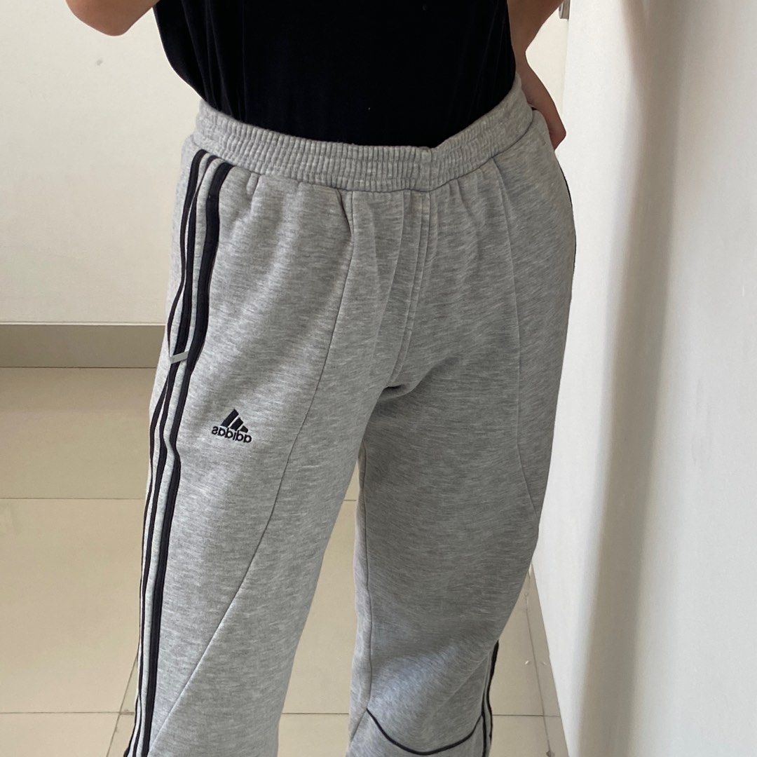 Foto celana jogger adidas best sale