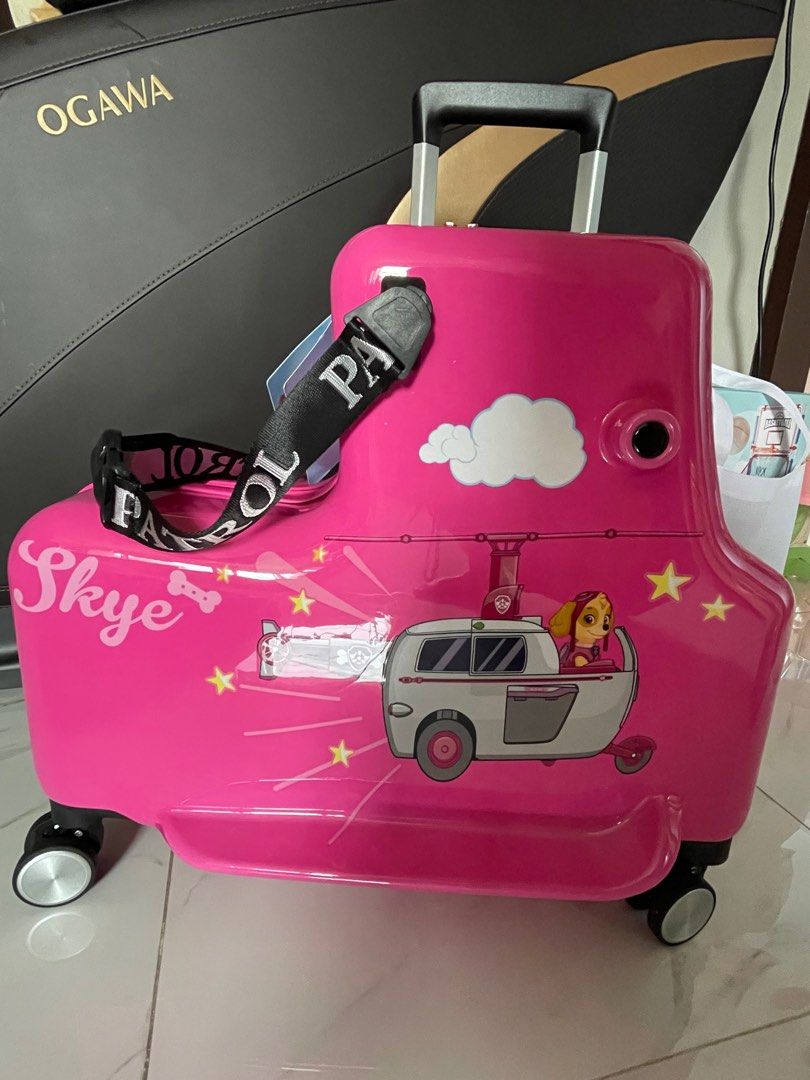 Brand New Nickelodeon Paw Patrol Skye Luggage with Seat
