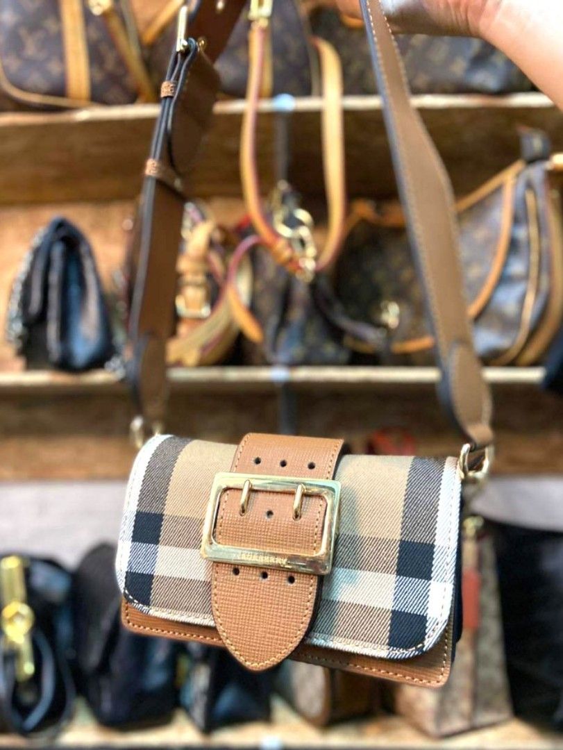 Burberry small buckle crossbody online bag