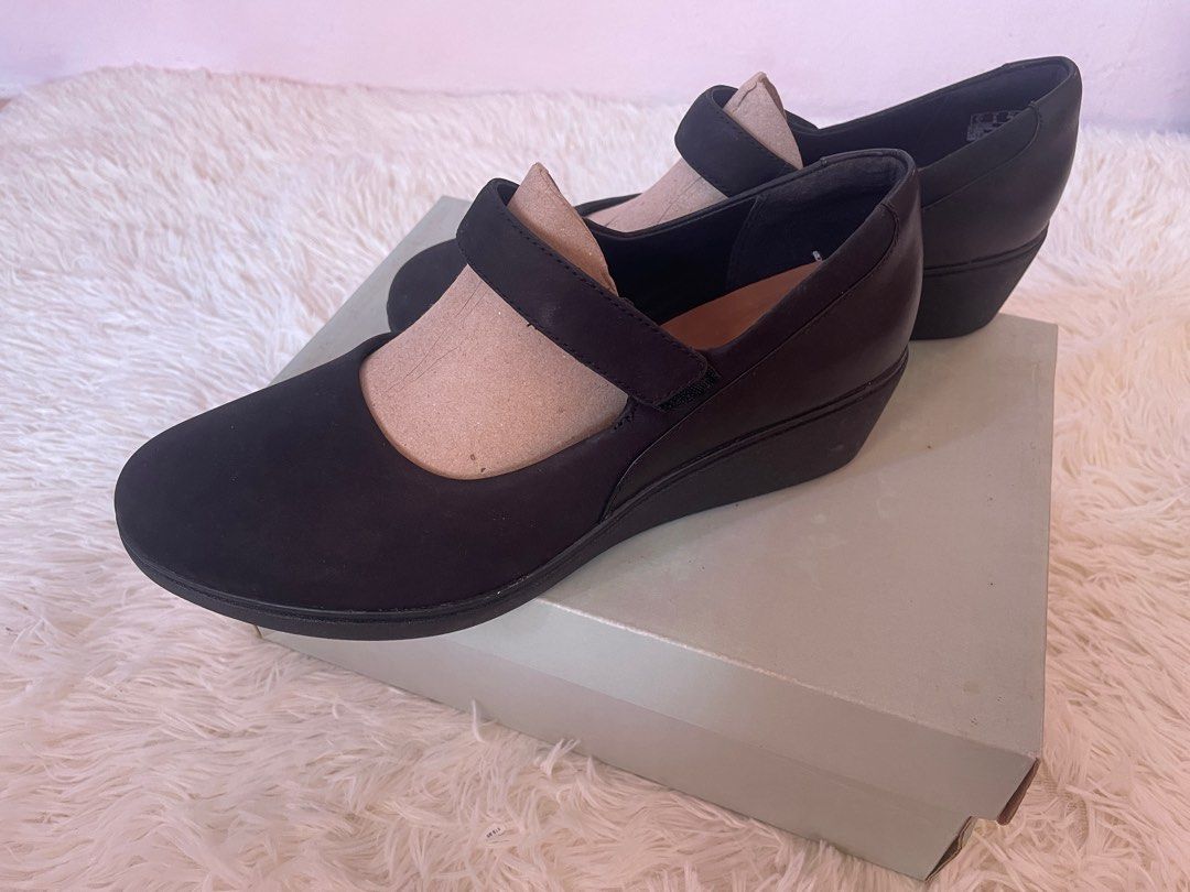Un tallara ivy clarks hotsell
