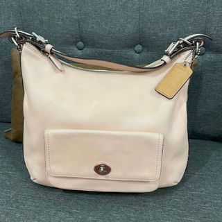(Category: ) located in . Submitted by FromMyCloset (Listing ID 1290065165, Image 1). Description: .