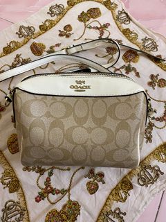 (Category: ) located in . Submitted by ad.store.co (Listing ID 1290093863, Image 1). Description: .