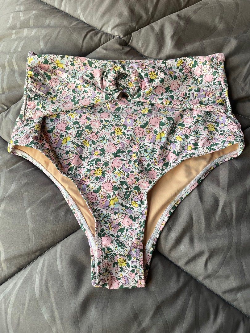 BNWT] Cotton On Floral Highwaisted Full Bikini Bottom, Women's Fashion,  Swimwear, Bikinis & Swimsuits on Carousell