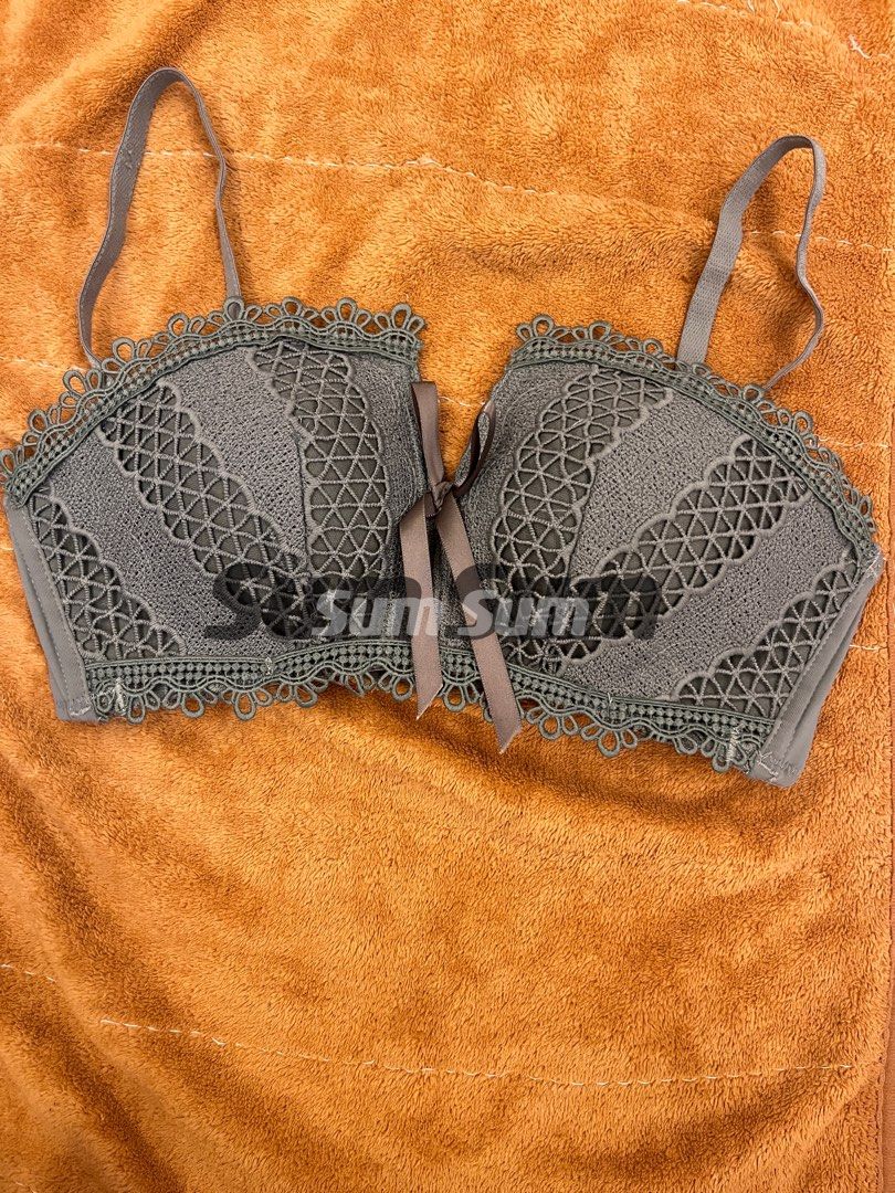 Dark Green Bra top, Women's Fashion, New Undergarments & Loungewear on