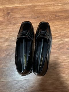 Flat Black Penny Loafers