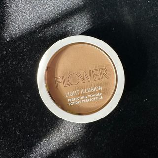 Flower Beauty Light Illusion Perfecting Powder - Soft Sand