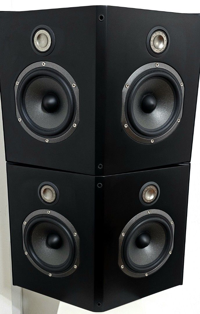 Focus Chorus SR800 V surround speakers
