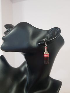 FROM KOREA: Vintage/ Retro -- Definitely Unique, funky  cute and cool 😎 Coke/ Coca-Cola Mismatched Drop/Dangling Earrings A091