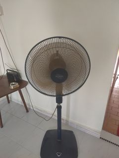 (Category: ) located in . Submitted by rahim69 (Listing ID 1289921348, Image 1). Description: .