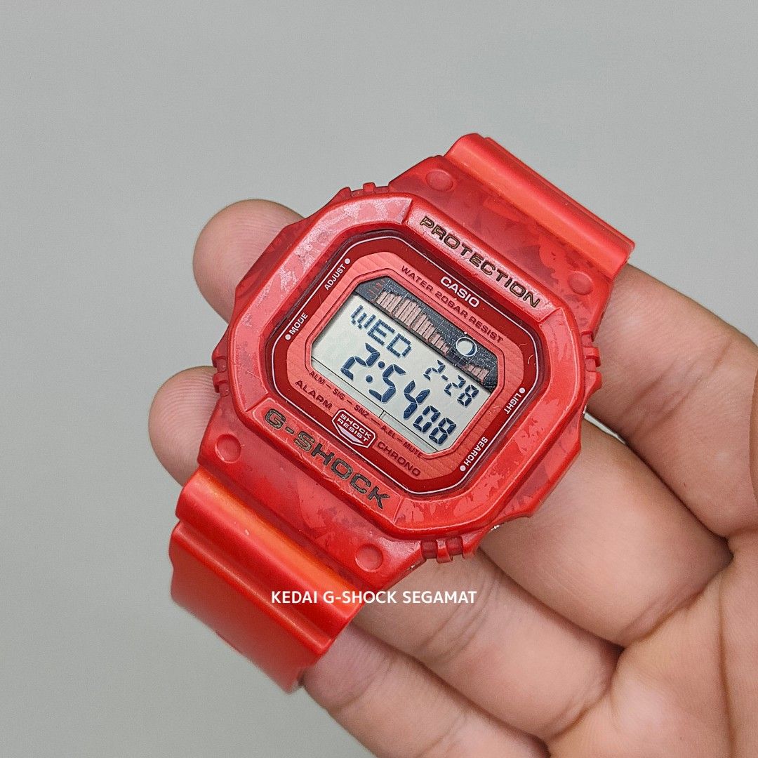 GLX 5600F 4 G LIDE RED FLORAL G SHOCK Men s Fashion Watches