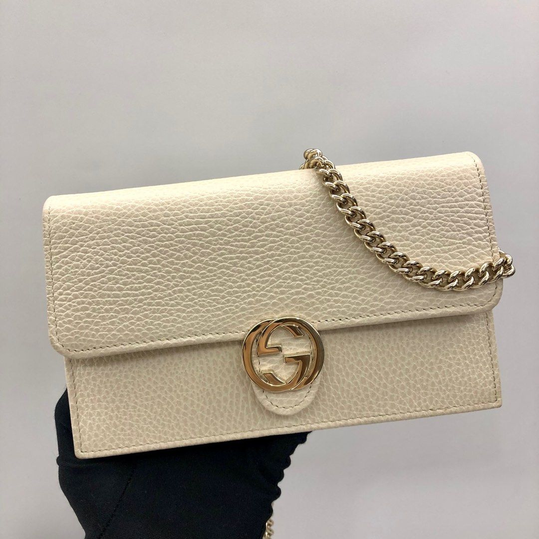 Gucci interlocking chain discount wallet