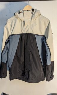 (Category: ) located in . Submitted by ahrstore (Listing ID 1290092184, Image 1). Description: .