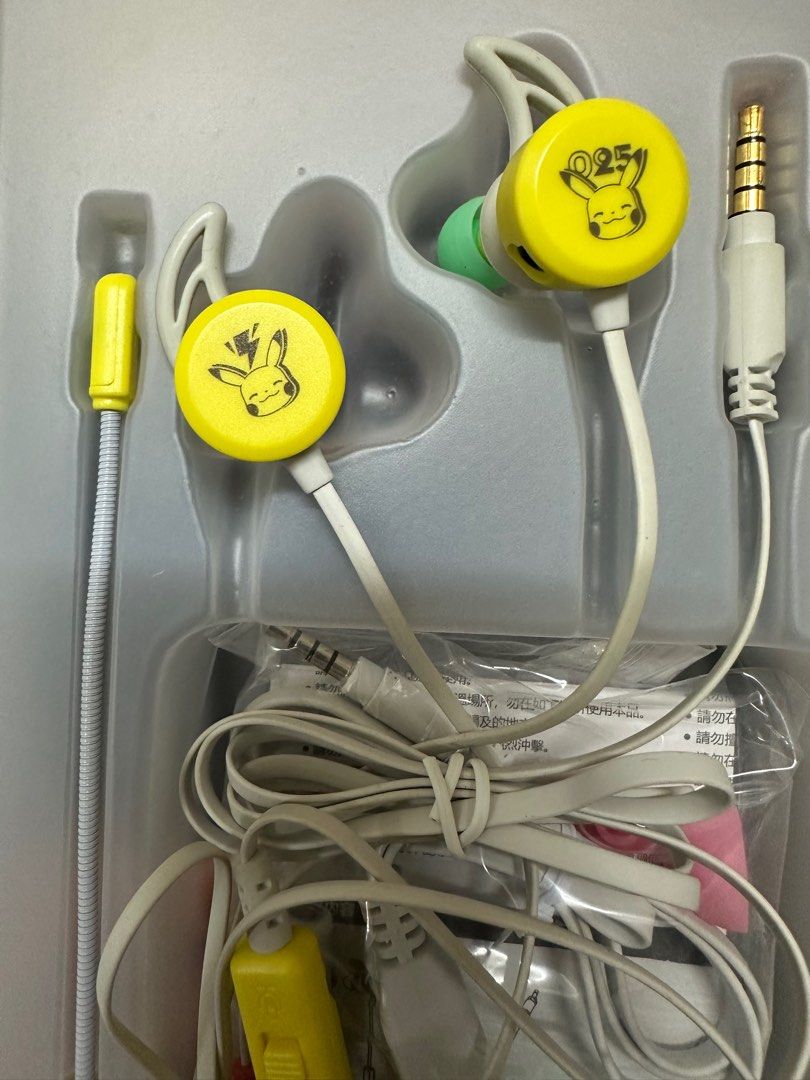 HORI NINTENDO SWITCH LITE GAMING EARBUDS PRO PIKACHU POP Audio Earphones on Carousell