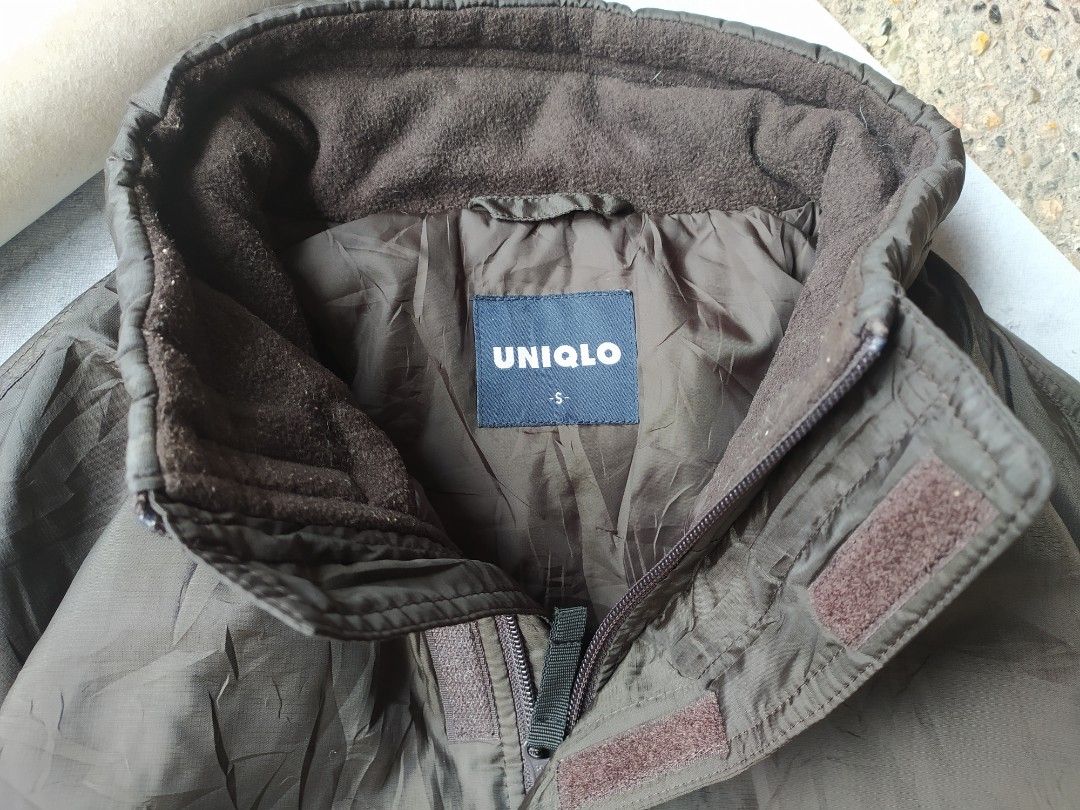 Jaket Uniqlo Second Fesyen Pria Pakaian Baju Luaran di Carousell