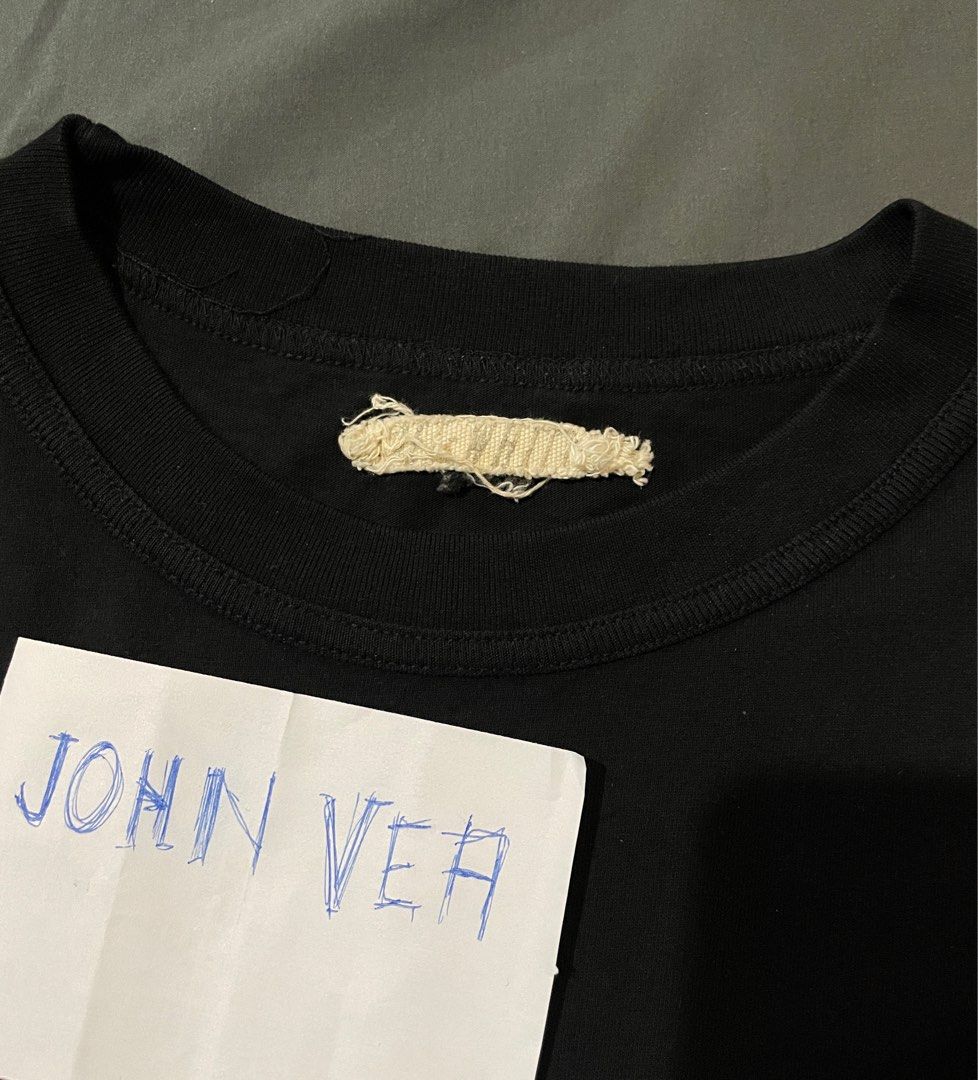 Kaos Off-White Orange Box Tee (Authentic) (Category: Tshirts & Polo Shirts ) located in Aparri. Submitted by johnrobertvea4 (Listing ID 1290045450, Image 3). Description: Authentic Kaos Off-white Orange Box Tee Large on tag fits Small Dimes: 19x25 Excellent condition Color rate 9/10 1k + sf (slightly negotiable) Pm me! .