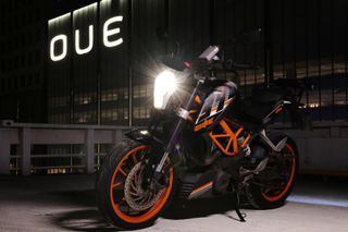 KTM Duke 200, Motorcycles, Motorcycles for Sale, Class 2B on Carousell