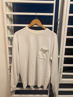 (Category: ) located in . Submitted by d.dotclothing (Listing ID 1290054847, Image 1). Description: .