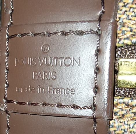 Louis Vuitton Damier Ebene Alma PM (Category: Luxury Bags & Wallets) located in Taguig. Submitted by esa.agustin (Listing ID 1289997299, Image 3). Description: Original Louis Vuitton Damier Ebene Alma PM. With dust bag, box, lock and key. Made in France..
