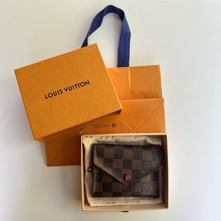 Louis Vuitton Victorine Wallet in Damier Ebene