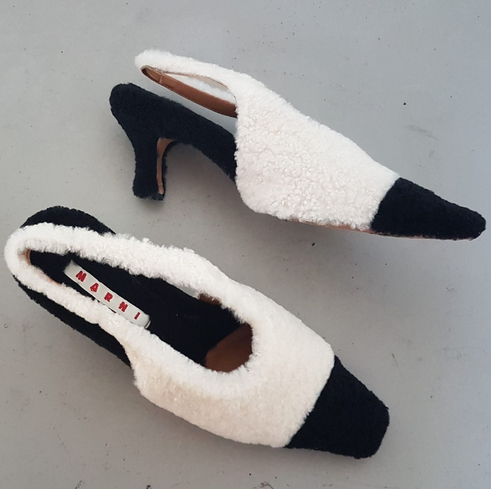 Luxury MARNI Two tone Shearling Slingback Pumps Designer Fashion High Heels EU 36 US 5 Made