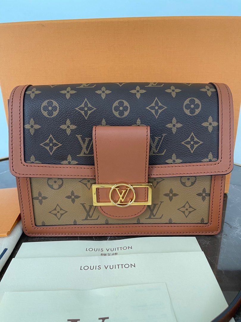 LV Dauphine Medium (Category: Luxury Bags & Wallets) located in Quezon City. Submitted by everthingmustgoph (Listing ID 1290077094, Image 2). Description: LV Dauphine Medium Comes complete with box, dustbag, cards, certificates and its original leather strap and yellow chain. .