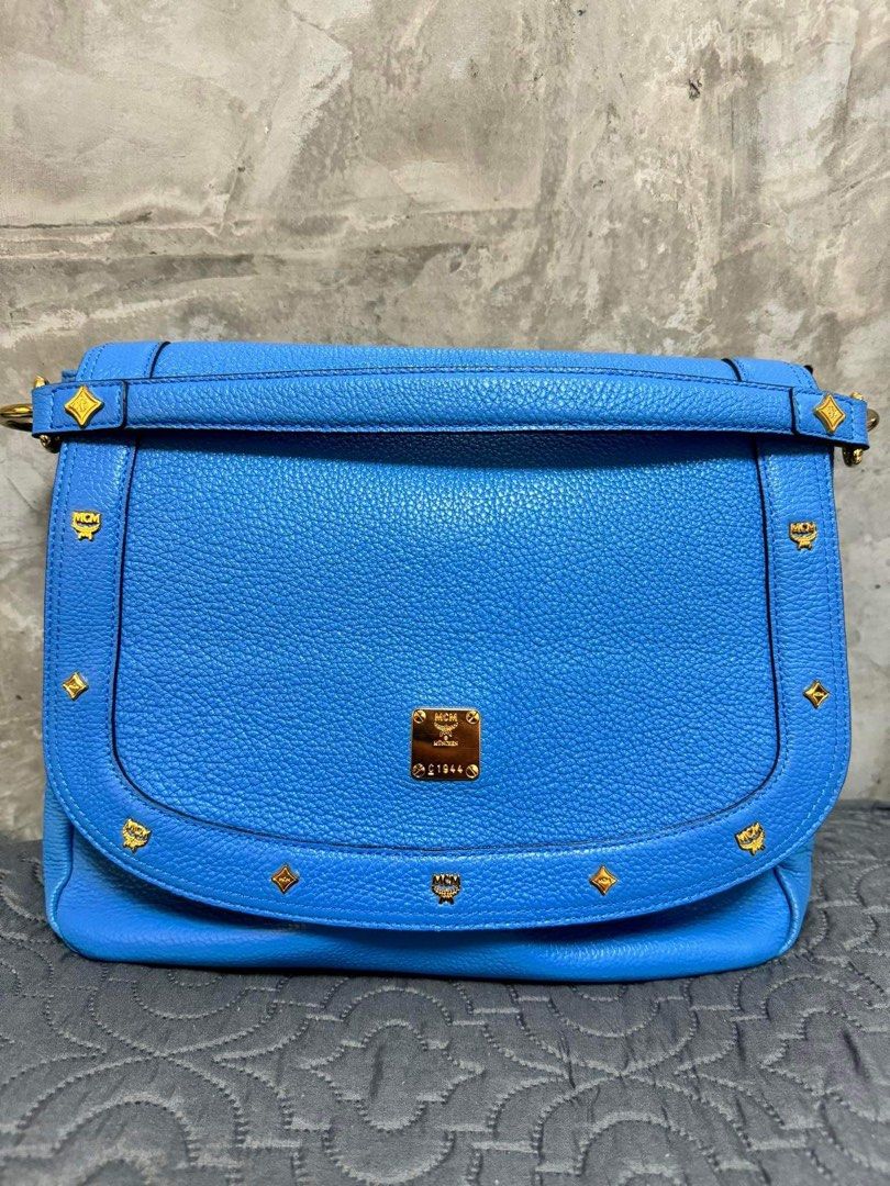 MCM 2-way Bag (Category: Luxury Bags & Wallets) located in Batangas. Submitted by TaynsD (Listing ID 1289930946, Image 2). Description: Barely used MCM 2-way bag. Slightly negotiable..