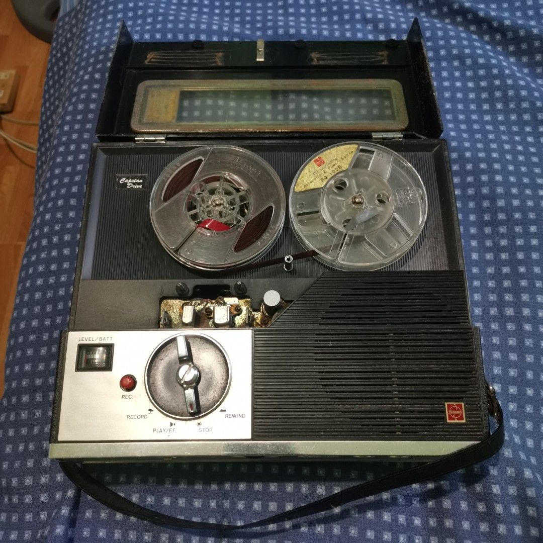 Reel to reel recorder, Hobbies & Toys, Collectibles & Memorabilia, Vintage  Collectibles on Carousell