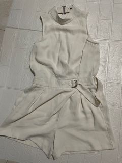 New Look White romper with belt