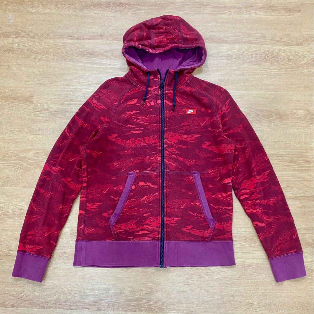 red nike camo hoodie