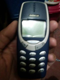 NOKIA 3310 mobile phone