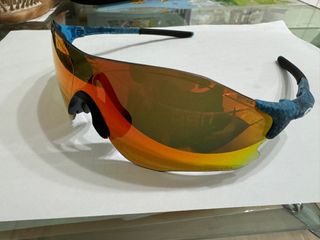 （分類：）位於 。 由 limcat1911 提交（商品編號 1289939750，圖片 1）。簡介： 。