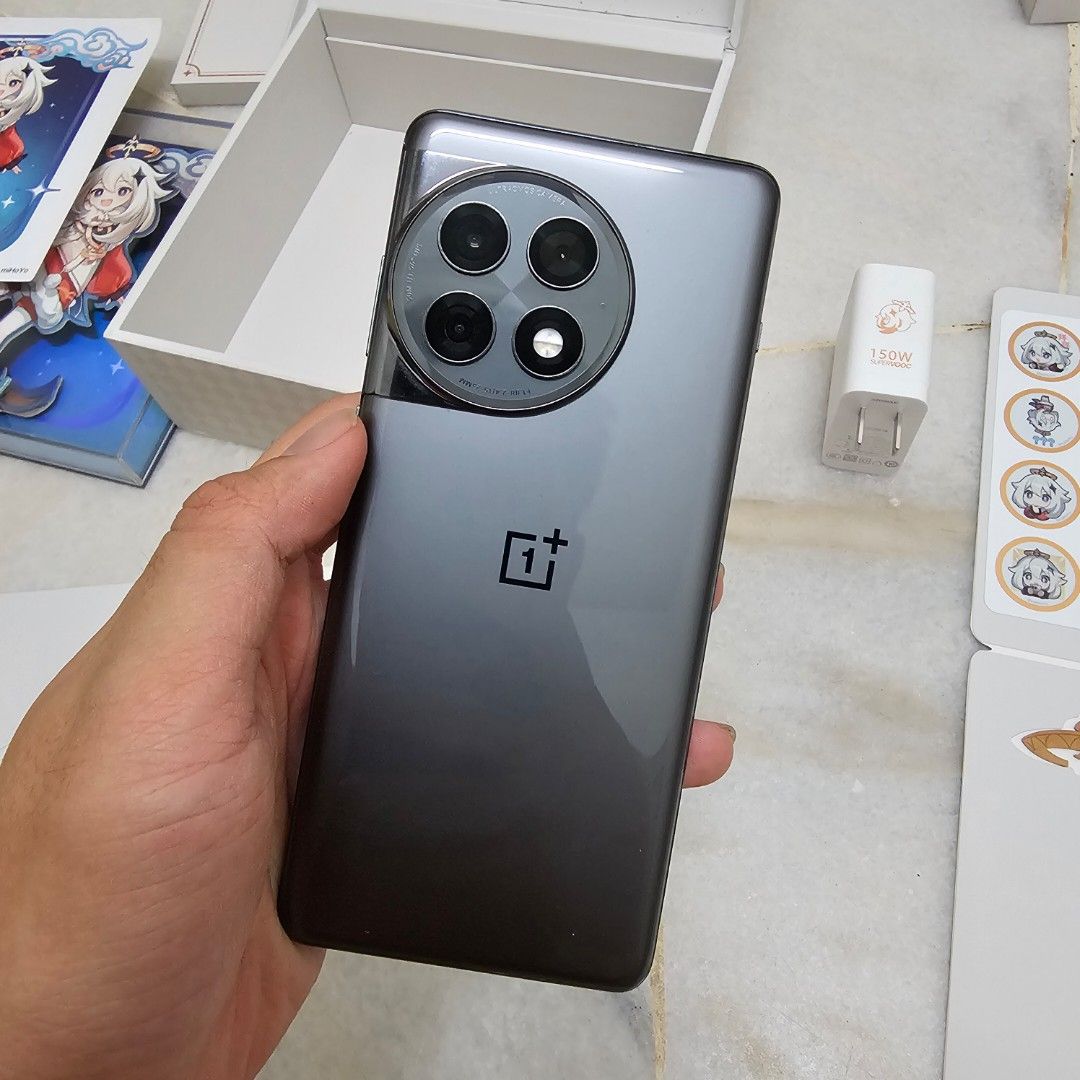 OnePlus Ace 2 Pro Unboxing 🤯 That Titanium Grey looks absolutely