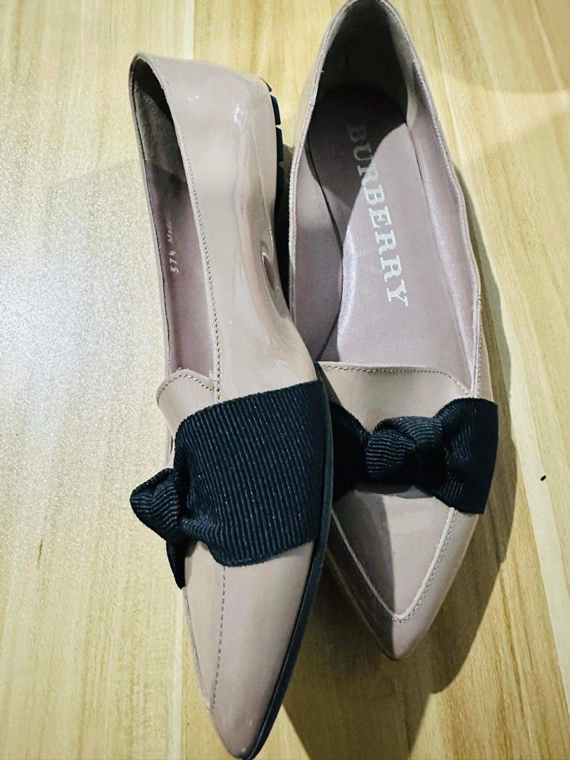 Burberry doll shoes top