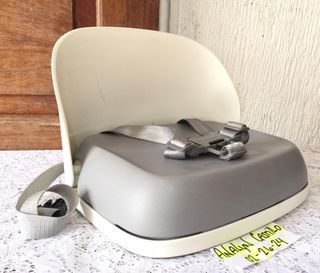 Oxo Tot booster seat