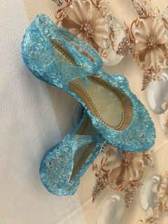 Preloved Elsa Shoes