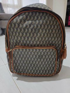 (Kategori: ) berada di . Dikirim oleh secondshop77 (ID iklan 1290030067, Gambar 1). Deskripsi: .